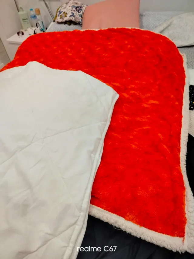 Lote mantita + colcha naranja y blanca
