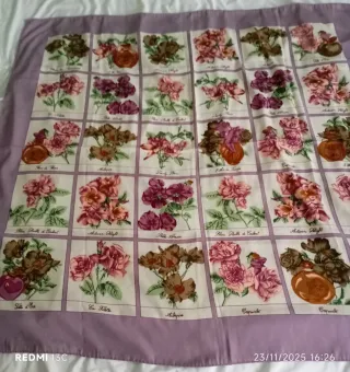 Fular pañuelo seda flores