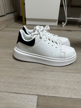 Tenis Blancos