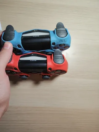 Mandos PS4 (PlayStation 4) Azul y Rojo