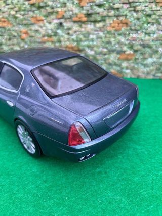 Maserati Quattroporte 2003 – Hot Wheels - 1.18