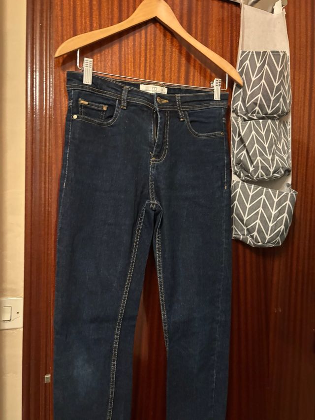 Pantalón vaquero Zara Talla 36