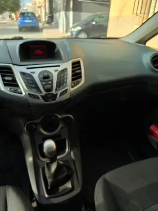 Ford Fiesta 2011