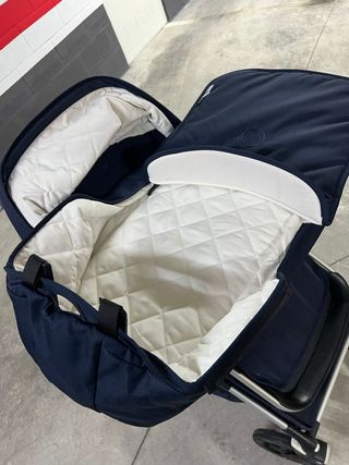 Cochecito/silla/capazo Bugaboo en perfecto estado.