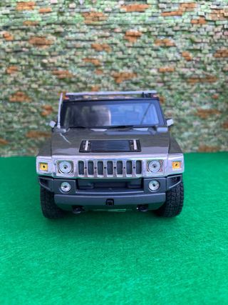 Hummer H2 – Maisto – Escala 1:18