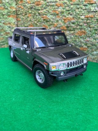 Hummer H2 – Maisto – Escala 1:18