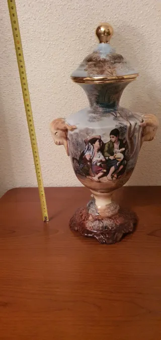 Ánfora decorativa cerámica con asas