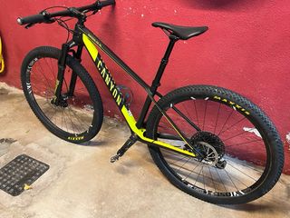 Bicicleta Canyon Exceed CF SL 29