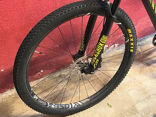 Bicicleta Canyon Exceed CF SL 29