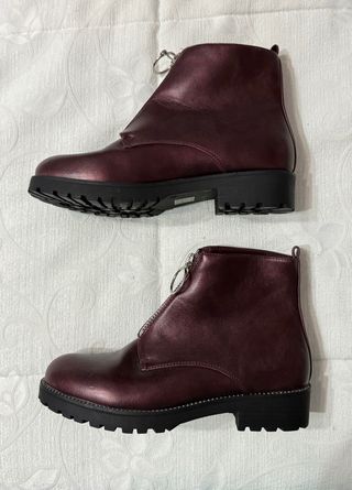 Botín granate cremallera central talla 38