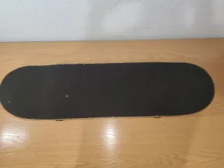 Skate Oxelo con diseño llamativo