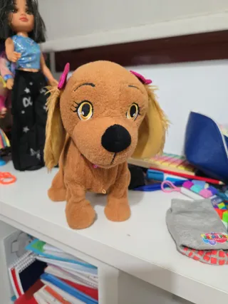 Peluche Perro Lucy Canta y Baila