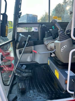 Excavadora de cadenas Takeuchi TB 290-2