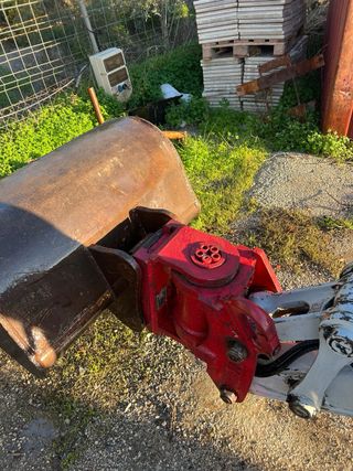 Excavadora de cadenas Takeuchi TB 290-2