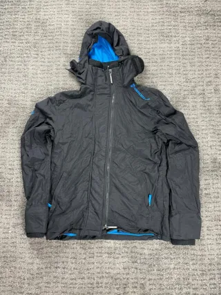 ¡¡OFERTA!! Talla L Chaqueta Superdry Negra