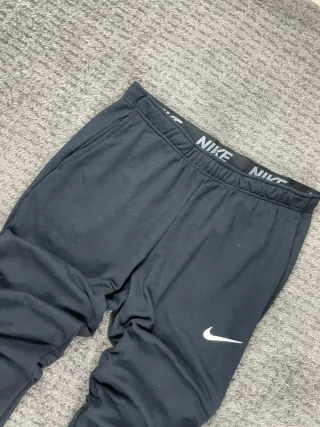 ¡¡OFERTA!! Talla XL Pantalón Nike Negro
