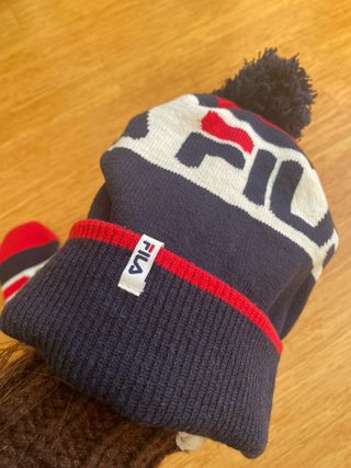 Berretto e guanti Fila
