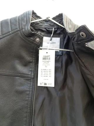 Chaqueta motorista piel sintética