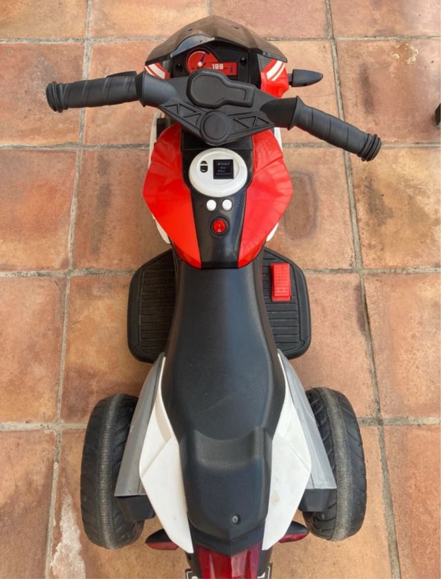 Moto elettrica per bambini