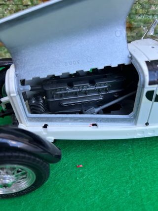 Mercedes-Benz SSK / SSKL – Bburago – Escala 1:18