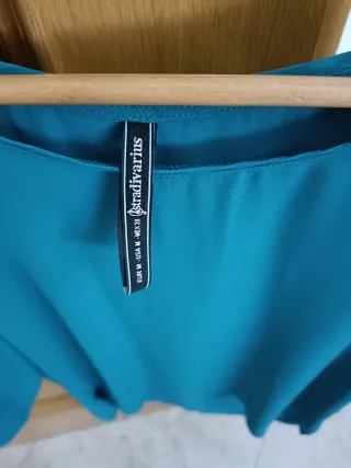 Blusa verde azulado manga 3/4