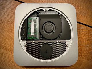 Mac mini 2012 • i5 • 16GB RAM • SSD 500GB •