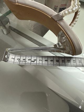 Zapatos fiesta espectaculares con perlas nuevos