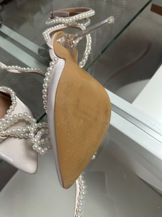 Zapatos fiesta espectaculares con perlas nuevos