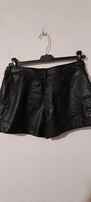 Falda pantalón Zara efecto piel