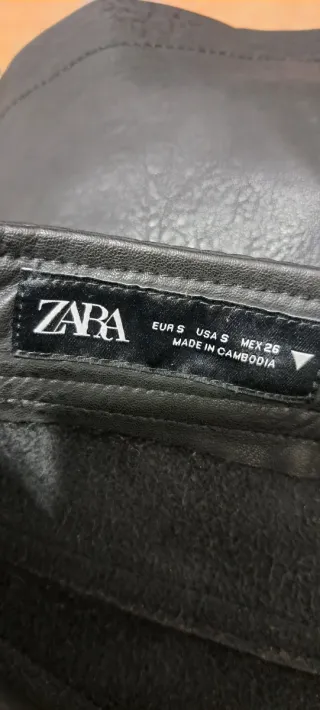 Falda pantalón Zara efecto piel