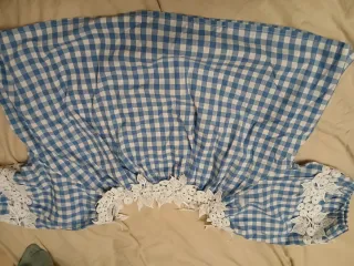 Blusa cuadros bordada