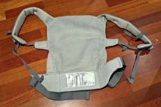 Mochila Portabebés Beco Gris