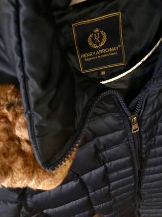 abrigo plumifero Henry Arroway