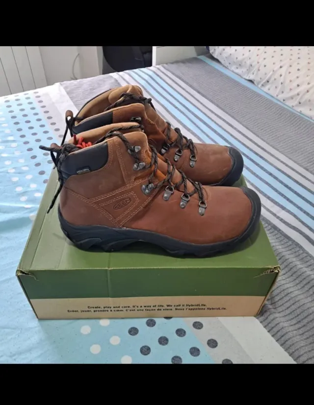 Botas Keen Pyrinees Talla 47 Marrón Nuevas