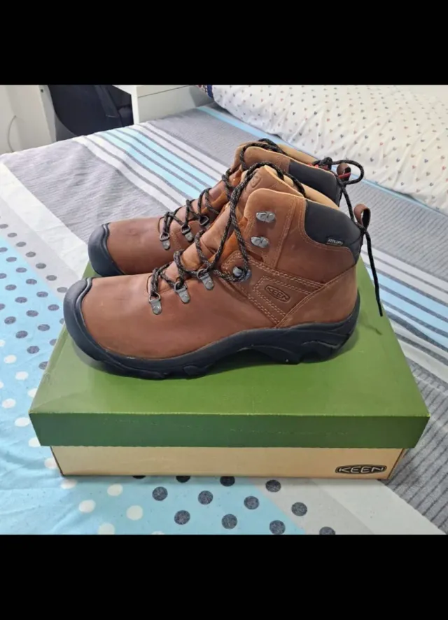 Botas Keen Pyrinees Talla 47 Marrón Nuevas