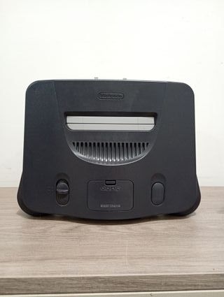 Console Nintendo 64 con accessori (114)