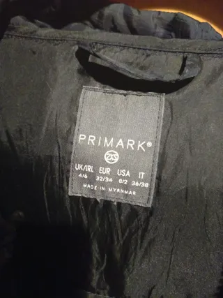 Cazadora acolchada negra 2XS