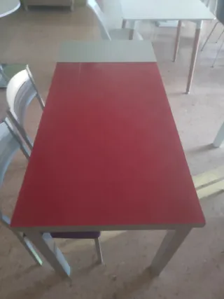 Mesa de cristal negra y gris