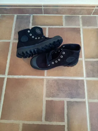 Morón - Talla 39.5 Botas Palladium Hombre