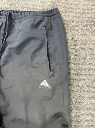 ¡¡OFERTA!! Talla M Pantalón Adidas Ancho Gris