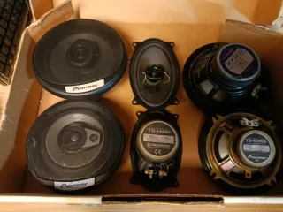 Pioneer KEH-P8600R + CDX-P1250 + etapa  +altavoces