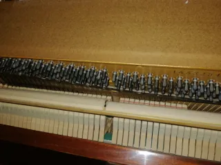 Piano Yamaha M1CR