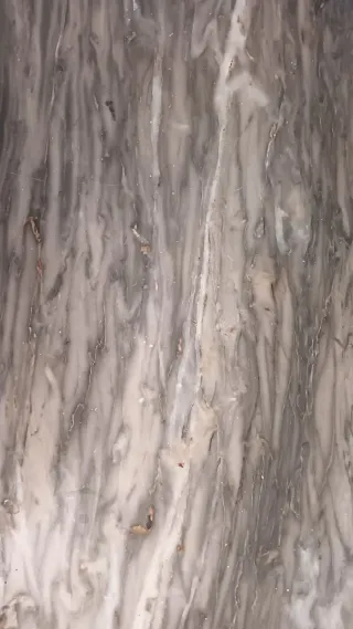 Tavolo da salotto con piano in marmo