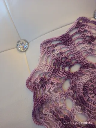 set di 3 Centrini uncinetto viola e rosa