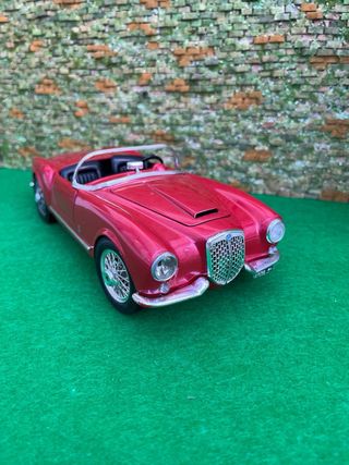 Lancia Aurelia B24 Spider - 1:18 - Marca Bburago