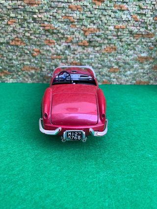 Lancia Aurelia B24 Spider - 1:18 - Marca Bburago