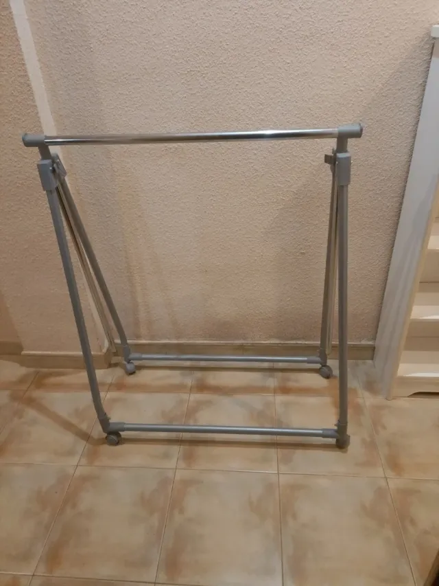 Burro perchero ropa metal y plástico