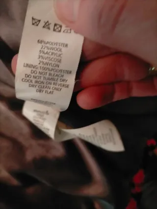 Chaqueta Atmosphere rosa y negra