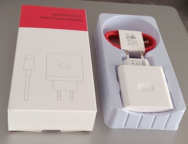 Cargador compartible OPPO / Realme 100W Super VOOC