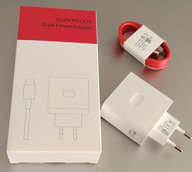 Cargador compartible OPPO / Realme 100W Super VOOC